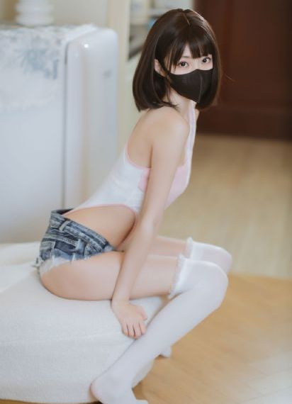 日韩精品免费在线观看_高清完整视频