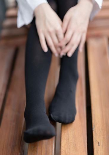 欧美少妇v_蓝光全集免费播放