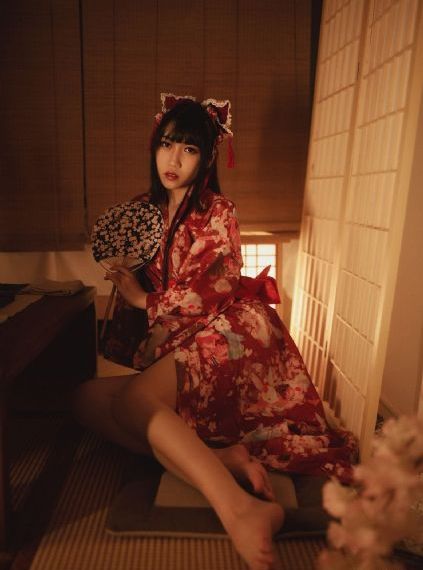 欧美性感t_全集在线观看
