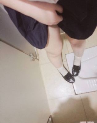 国产视频莉莉_DVD手机免费观看完整