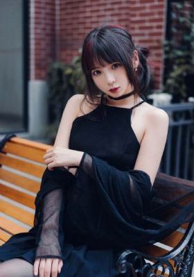 欧美妆发型图片_DVD韩国电影在线观看