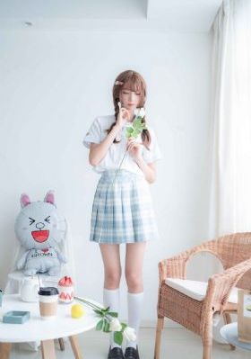 日韩七七电影_免费手机在线看片